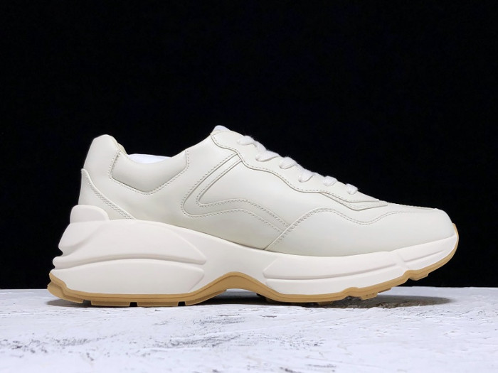 G*u*i rhyton leather sneaker with tigers 576050 drw00 9014