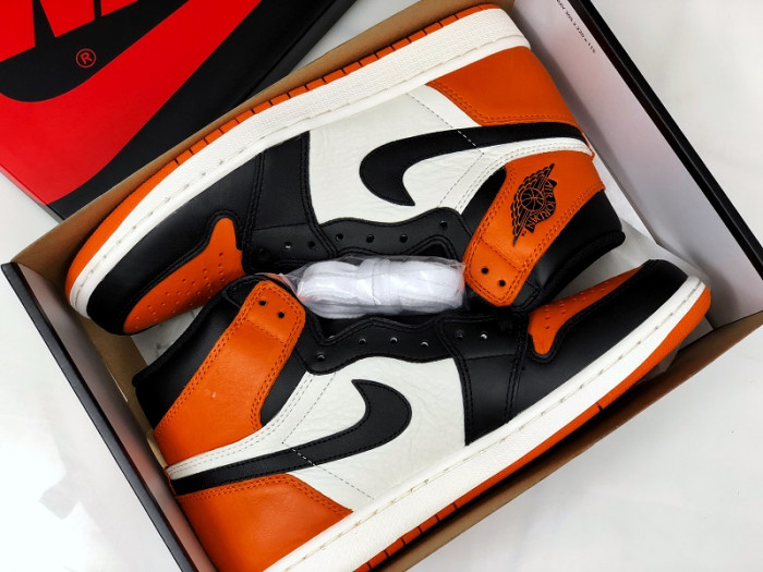 Air Jordan 1 Retro High OG “Shattered Backboard”555088-005