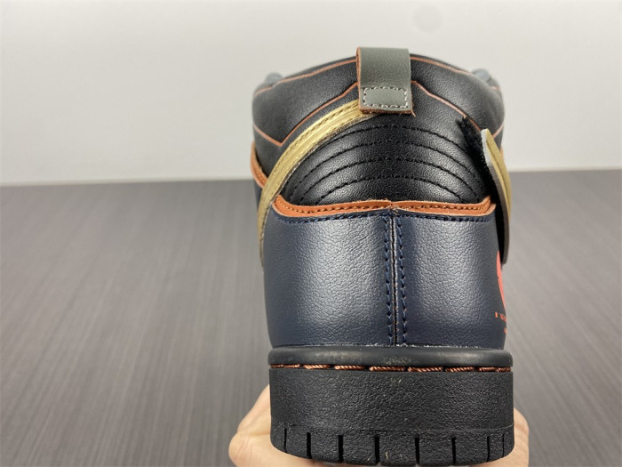 Gundam x Nike SB Dunk High “Banshee” DH7717-400